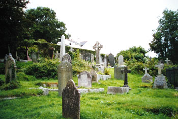 Gwennap gravetones